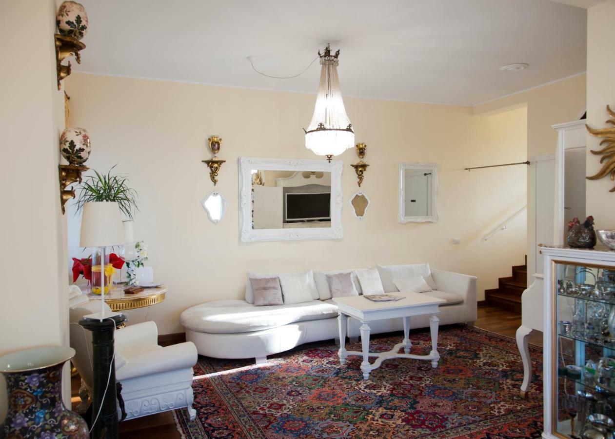 Villa Orange Пескантина Екстериор снимка